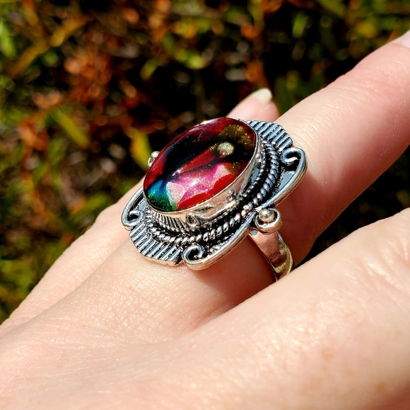 New Dichroic Glass Silver Ring. - Picture 7 of 11